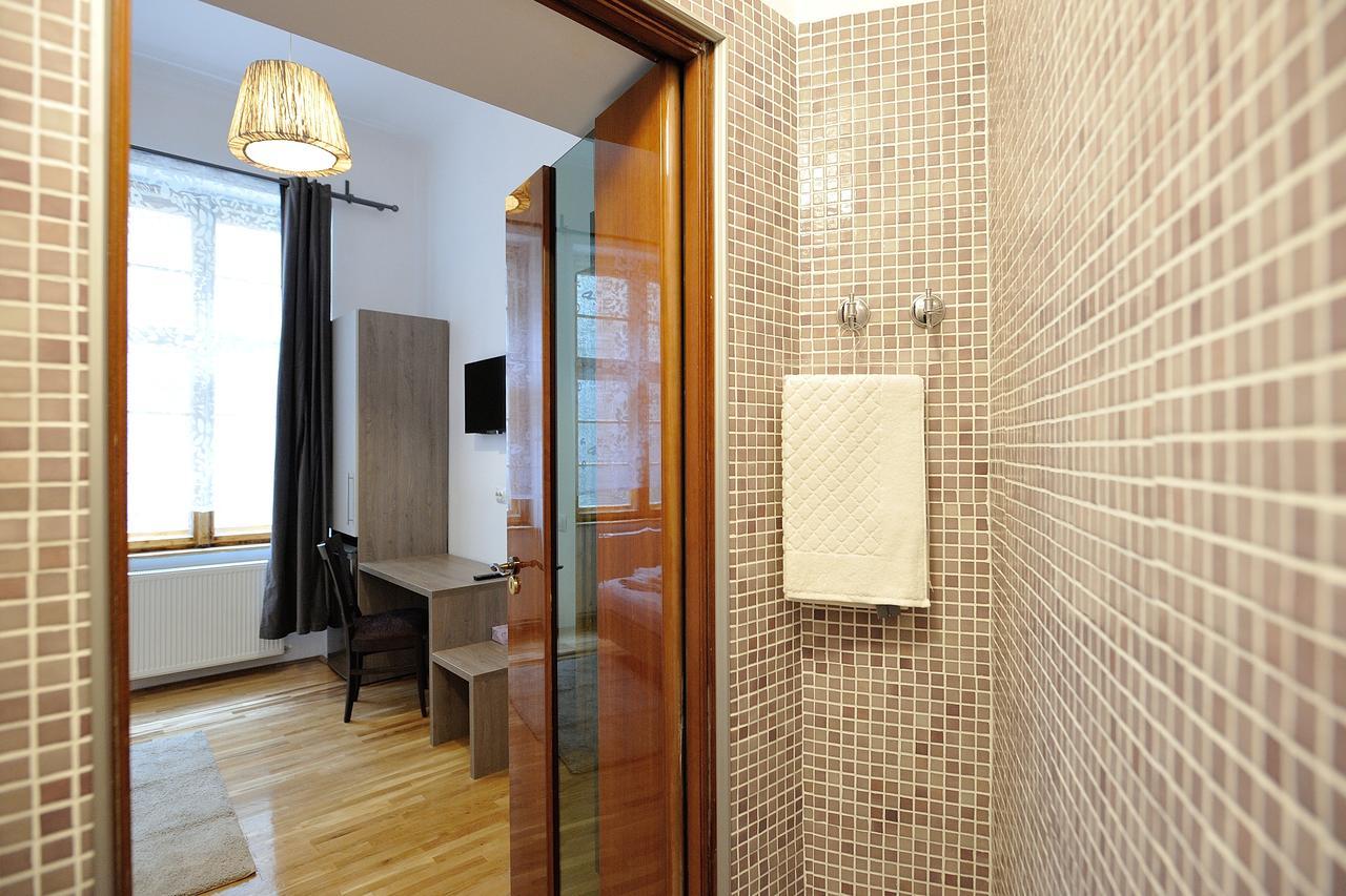 Dinicu Residence - Central Location Брашов Экстерьер фото